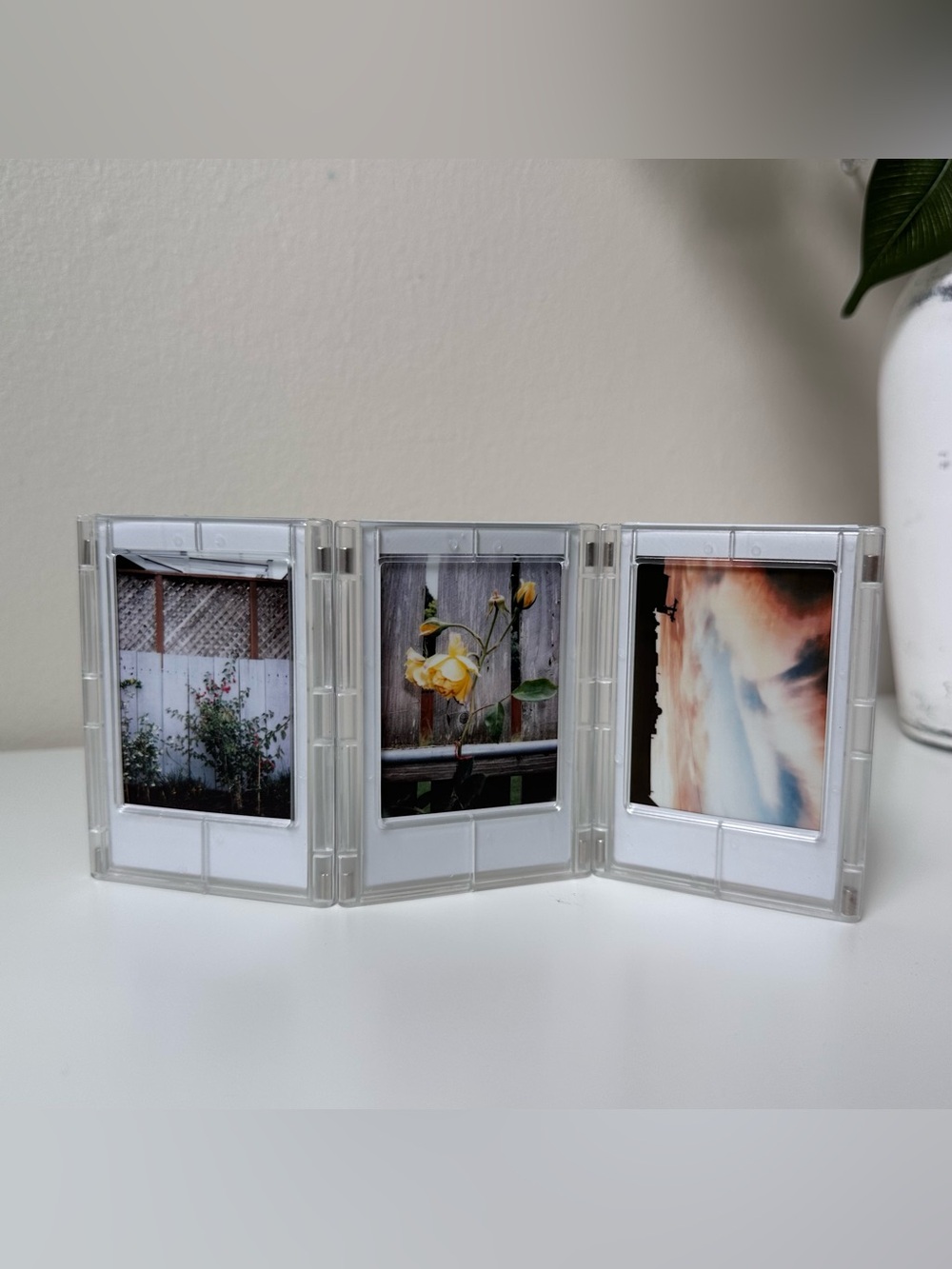 Polaroid Instant Film Magnetic Standing Frames